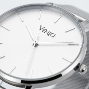 Minimalist Unisex Mesh